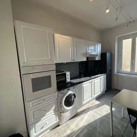 Le Couvent Apartment *